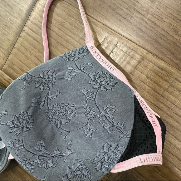 6ixty 8ight Bra - Picture 2 of 5
